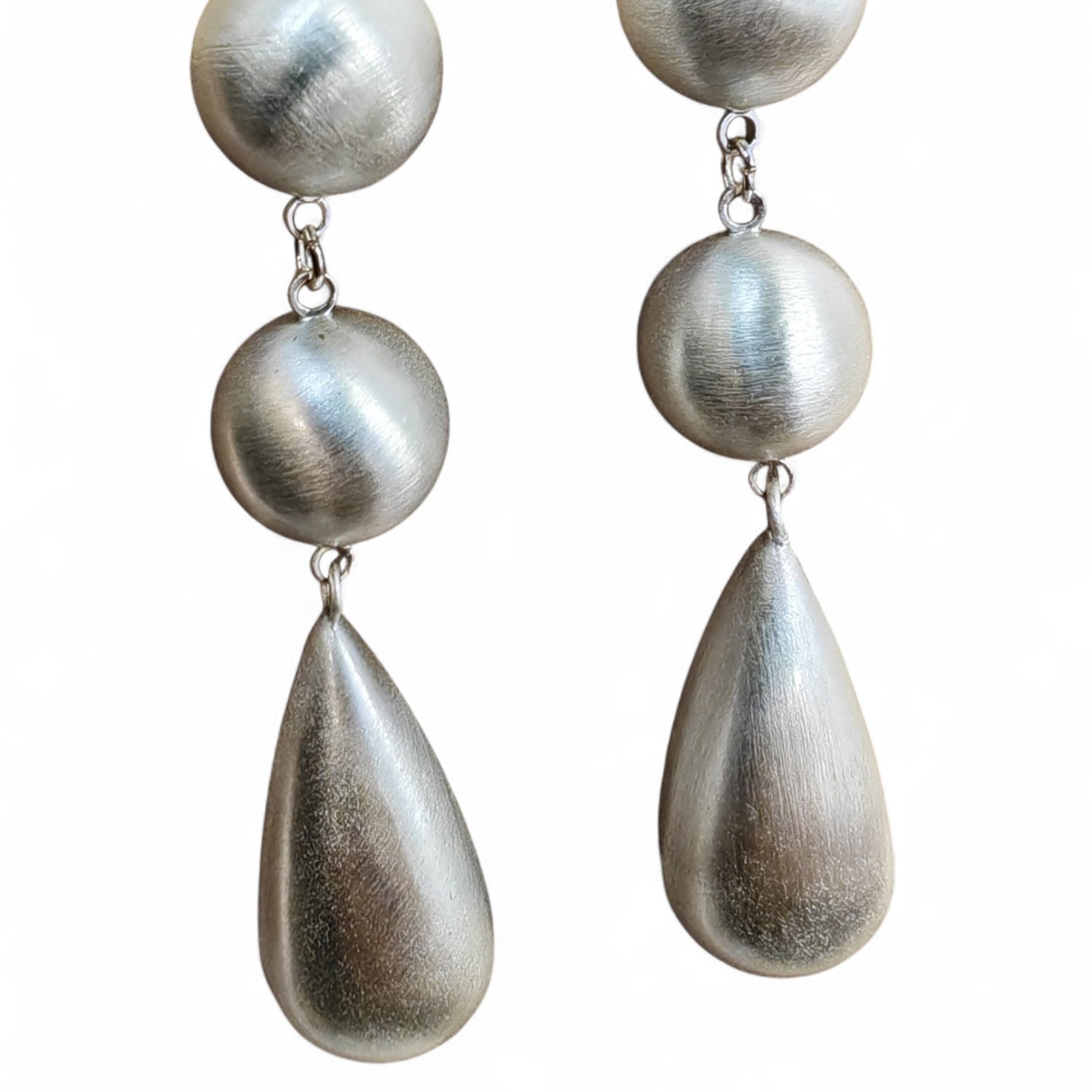 Pearl-shaped brass dangle earrings with 925 sterling silver post