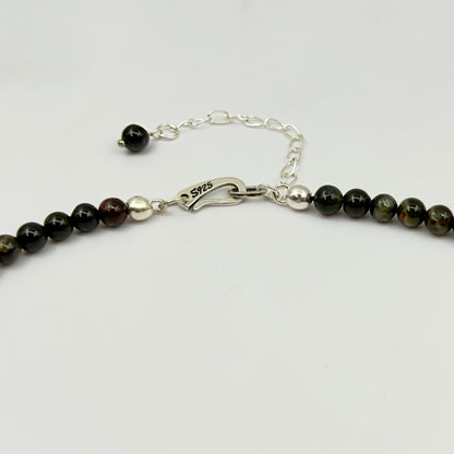 Detail of S925 sterling silver lobster clasp and extension chain
